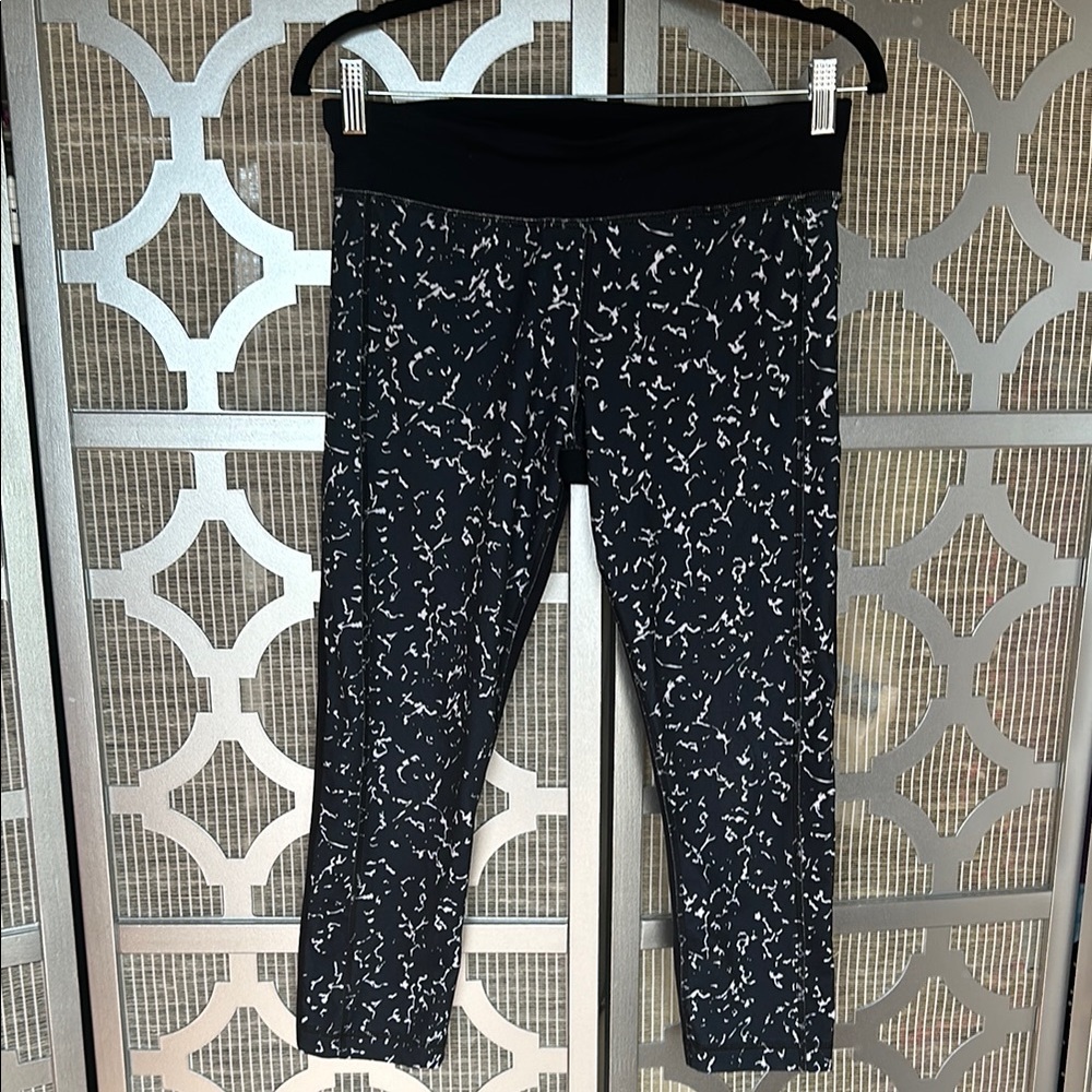 Under Armour Black and White Speckled Leggings